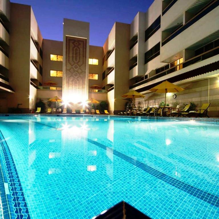 Welcome Hotel Apartment -2 Dubai Buitenkant foto